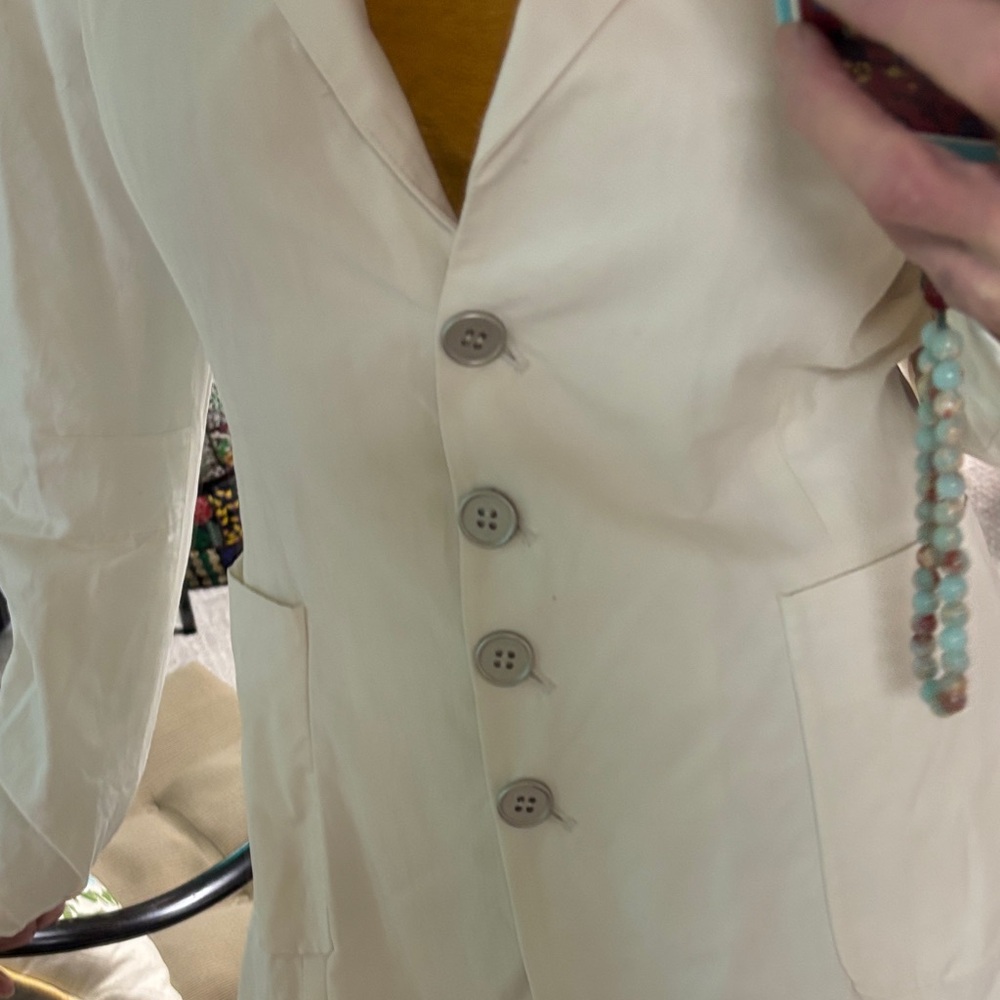 Pete and Greta Women's Cream Button-Front Blazer Jacket - Picture 4 of 12